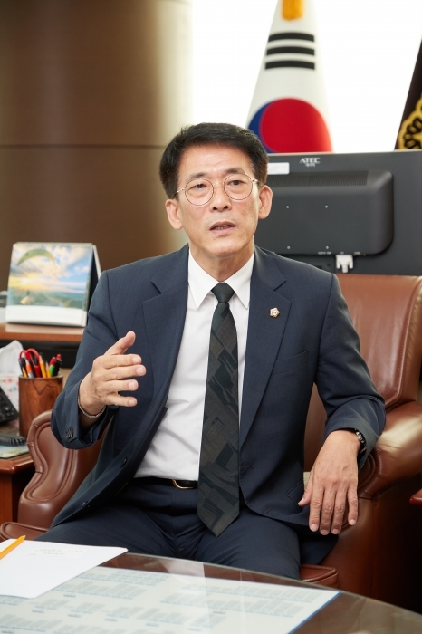 ▲ 김기준 의장
