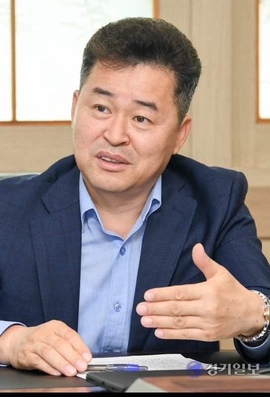 허인환 인천동구청장. 장용준 기자