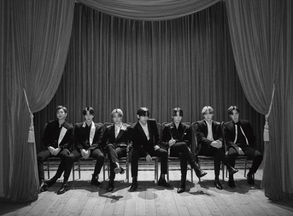 방탄소년단 일본 정규 4집 재킷 이미지. 빅히트엔터테인먼트