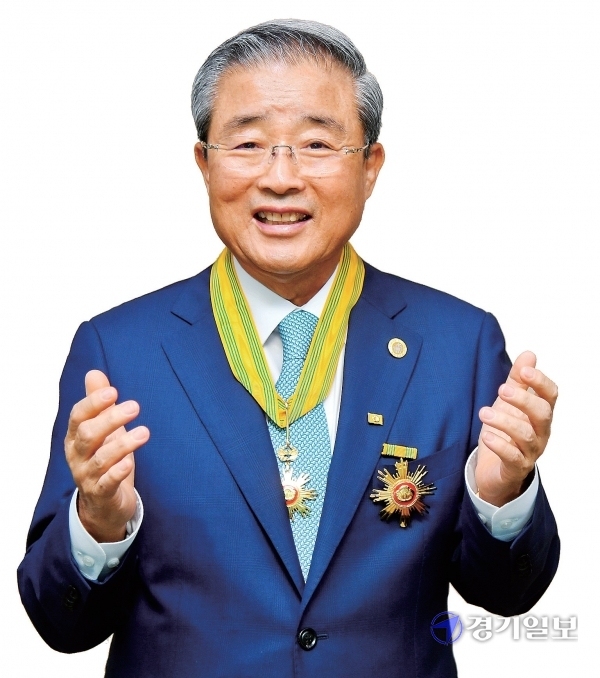 법무부 법사랑위원 수원지역연합회 양창수 회장. 윤원규 기자
