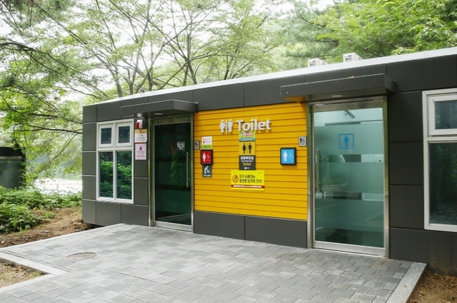▲ 청계천 추억쌓기 프로젝트 사업 현장.