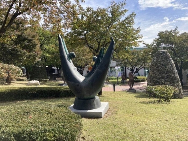 민복진존