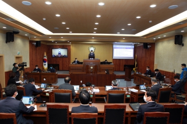 보도자료(가평군 제293회 임시회 개회) 관련사진