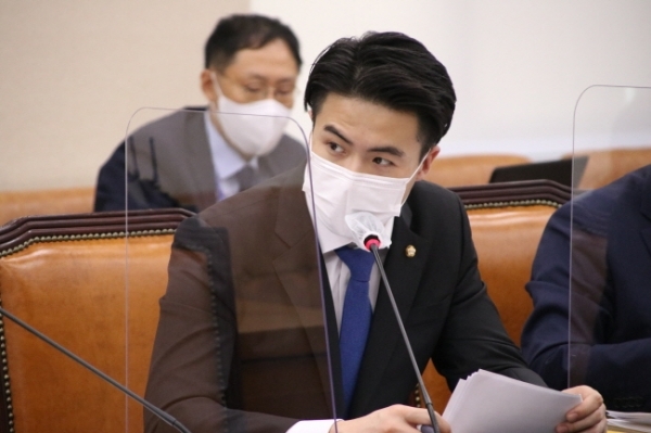 오영환 국회의원. 오영환 국회의원실 제공