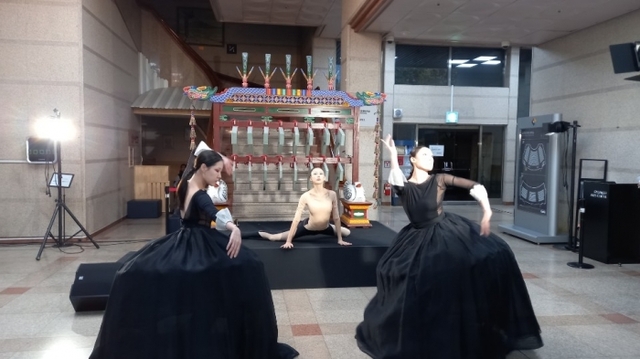 ▲ 관객선택으로 제1극장에서 선보여진 무용 공연