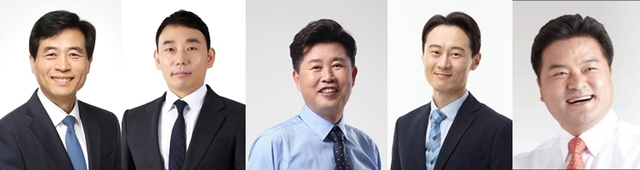 왼쪽부터) 김민기,