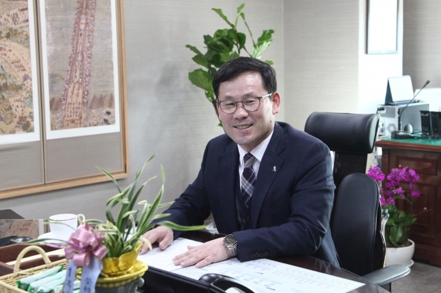▲ 제20대 백운오 팔달구청장 취임
