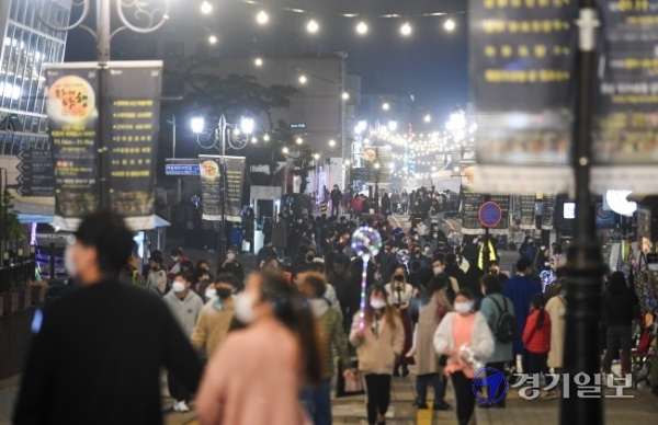 인천시 중구 개항장 거리가 문화체육관광부가 주최하는 ‘2020년 한국 관광의 별’에서 본상을 받았다. 장용준기자.