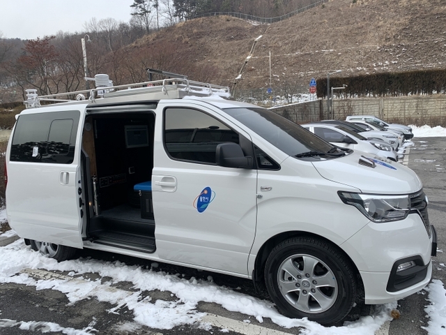 용인시가 새롭게 도입한 대기질 측정차량. 용인시 제공