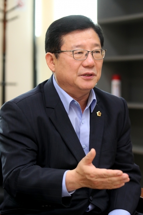 산업경제위원회 김병기 시의원