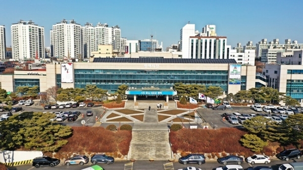 평택시청 전경.