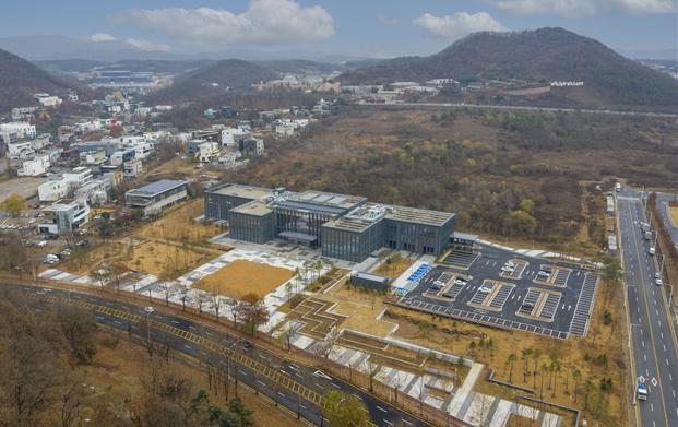 ▲ 국립민속박물관 파주 전경, 좌측에 헤이리 예술마을과 인접함