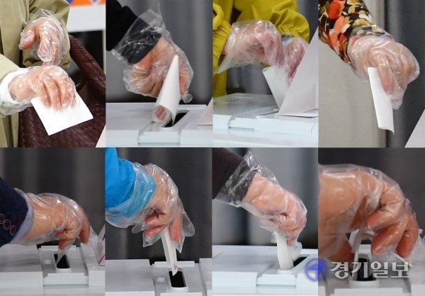 4·7재보궐 선거일인 7일 구리시 동구동행정복지센터에 마련된 투표소에서 시민이 소중한 한표를 행사하고 있다.조주현기자
