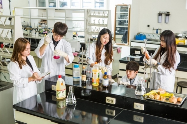 삼육대가 인공지능융합학부ㆍ바이오융합공학과를 신설했다. 사진은 관련 이미지.