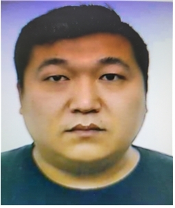 경찰이 17일 신상공개위원회를 열어 인천 중구 노래주점 살인사건 피의자 허민우(34)의 신상 공개를 결정했다. 인천시경찰청 제공.