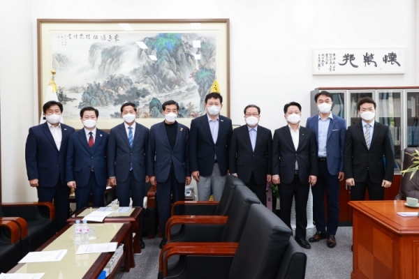 김상호 하남시장, 더불어민주당 송영길 당대표 만나 신도시사업 지원 요청