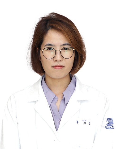 문지연 교수
