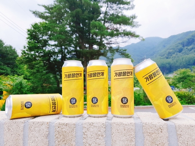 경기도 가평군 상면에는 달콤 쌉싸름할 것 같은 물안개의 맛을 수제 맥주로 재현한 브루펍(맥주를 현장에서 만들어 파는 맥주 양조장) '크래머리 브루어리'가 있다.