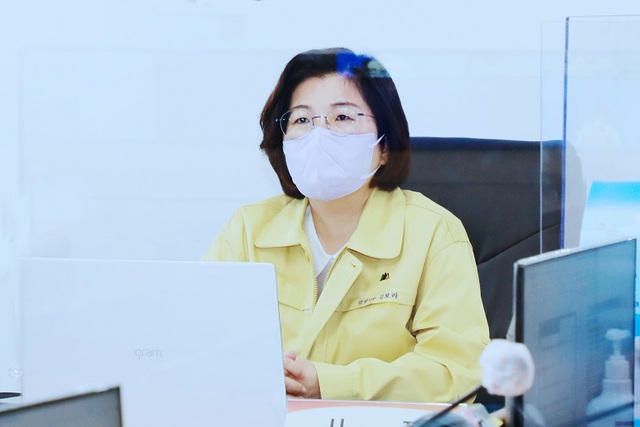 김보라 안성시장