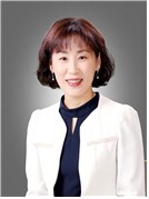 최영라