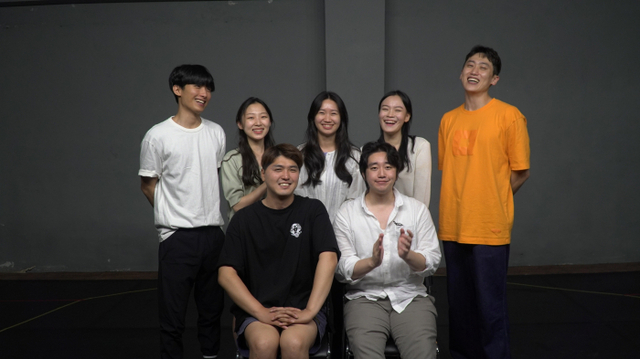 왼쪽 위 부터 윤희민, 조주현, 송지은, 정주호, 이동규, 마찬호, 김영호