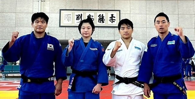 2020 도쿄올림픽에 출전했던 KH그룹 필룩스유도단 소속 선수단.(왼쪽부터 조구함, 한희주, 안창림, 송대남 감독).KH그룹 필룩스유도단 제공