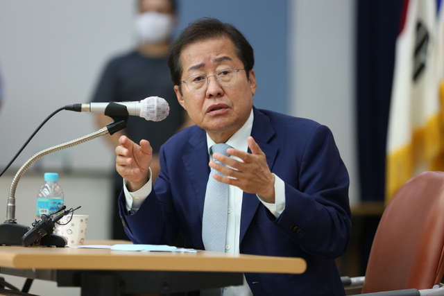 홍준표 경기도당 방문
