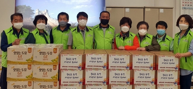 광주시 남한산성면 지역사회보장협의체, 특화사업 ‘추석맞이 사랑의 꾸러미’ 전달