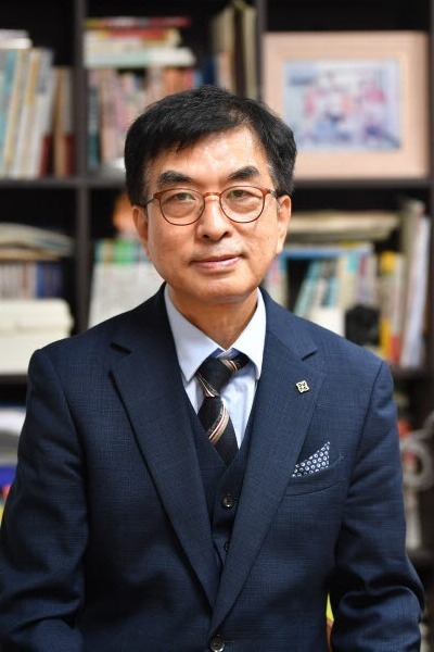 이성근 하남 현대바둑체스학원장(KBS스포츠예술과학원 체스과정 주임교수)