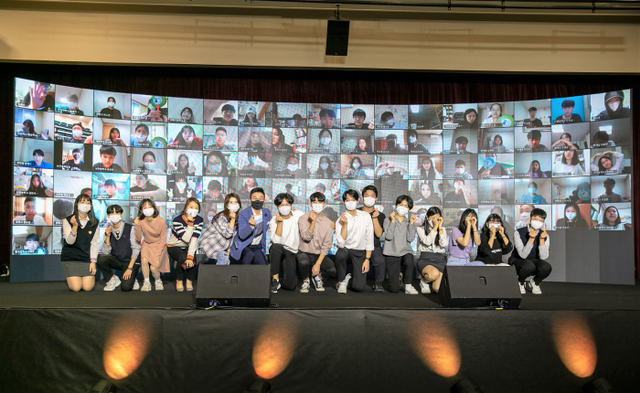 Youth 아고라