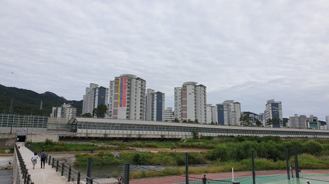 수락리버시티