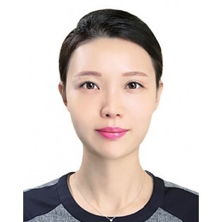 윤민아