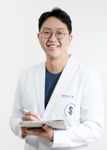 김도훈 원장