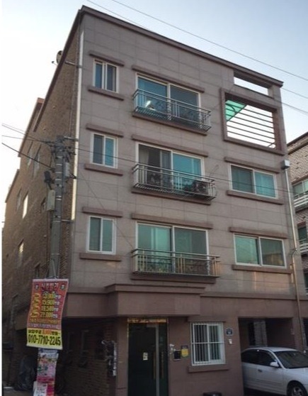 수원시 장안구 정자동에 위치한 수원휴먼주택 전경 모습.