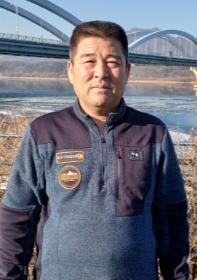 손영우 이장