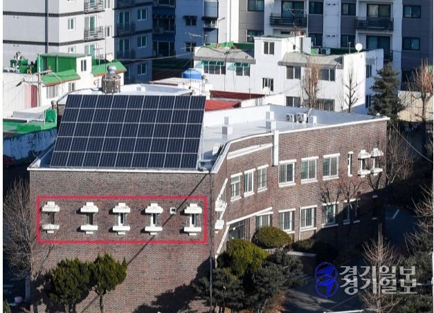 만수동 대공분실로 사용하던 시절, 각 조사실에는 밖을 볼 수 없는 좁은 창문 하나(빨간 네모)만 존재했다. 장용준기자