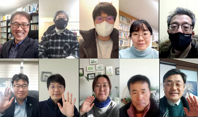 14일 경기일보가 주관한 ‘인천 깃대종 정책 비대면 좌담회’에 참여한 전문가 10명이 인천시의 깃대종 관련 정책이 나아가야할 방향에 대해 토론하고 있다. 왼쪽 1번째부터 시계방향으로 권전오 인천연구원 박사, 남선정 인천시교육청 기후생태과학교육팀 장학사, 권인기 국립생태원 멸종위기종복원센터 조류팀장, 박주희 인천녹색연합 사무처장, 김종범 아태양서파충류연구소장, 이기섭 한국물새네트워크 대표, 홍소산 영종환경연합 대표, 박정운 황해물범시민사업단장, 김태원 인하대 해양과학과 교수, 장정구 인천시 환경특별시 추진단장.