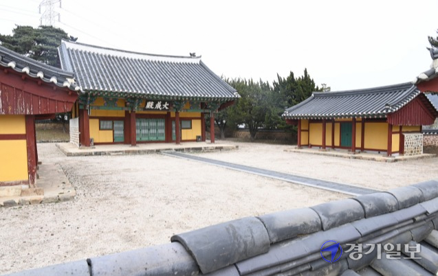 하남시가 감일동 고분군 등 비지정 문화재 4곳에 대해 국가문화재 지정을 추진한다. 사진은 광주향교 대성전. 강영호기자