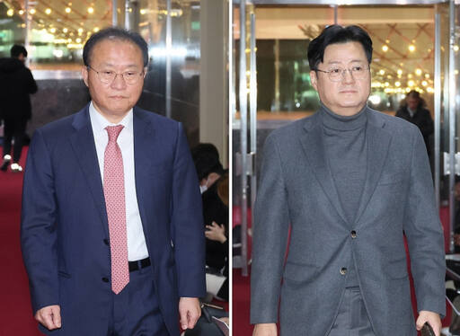 국민의힘 윤재옥 원내대표(왼쪽)와 더불어민주당 홍익표 원내대표가 7일 여야 원내대표 회동을 위해 각각 국회의장실로 향하고 있다. 연합뉴스
