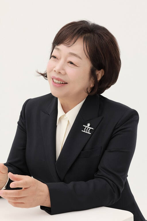 한국여성경제인협회 수석부회장으로 선출된 박창숙 (주)창우섬유 대표. 한국여성경제인협회 제공