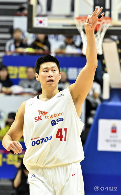 수원 KT, 서울 SK에 85-71로 패배 [포토뉴스]