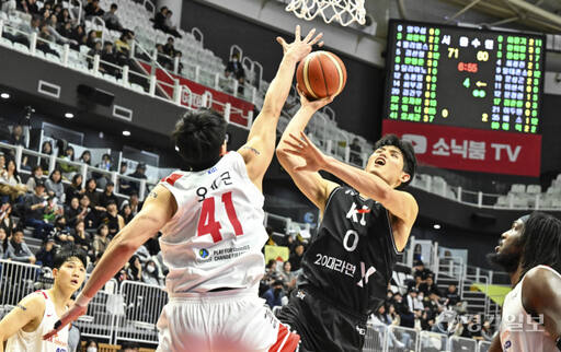 수원 KT, 서울 SK에 85-71로 패배 [포토뉴스]