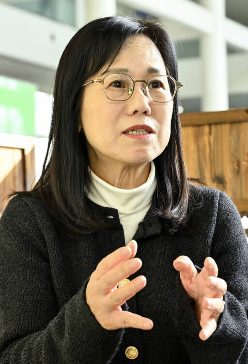 김혜애 경기환경에너지진흥원장이 경기일보와 인터뷰를 진행하고 있다. 홍기웅기자