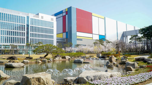 삼성전자 평택캠퍼스 내 숲속 공장 사업으로 조성된 정원 모습. 삼성전자 제공