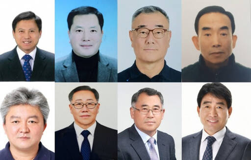 (윗줄 왼쪽부터)경준호 대신농협 이사, 권오승 전 흥천농협 조합장, 남태우 전 마케팅팀장,박일영 전 여주통합RPC 대표 (아랫줄) 신동민 전 농협중앙회 농산물도매국장, 전규제 전 여주통합RPC 전무, 최성학 전 여주농협 여흥지점장, 허봉진 전 장호원농협 기획·경제상무. 유진동기자