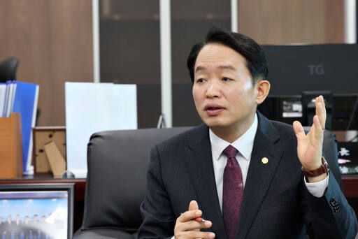 김찬진 인천 동구청장. 인천 동구청 제공