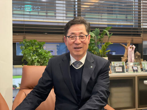 부천제일새마을금고 손수일 이사장(76). 김종구기자