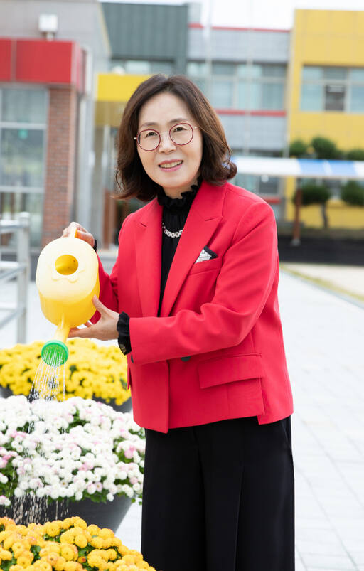 옥양례 상수초 교장