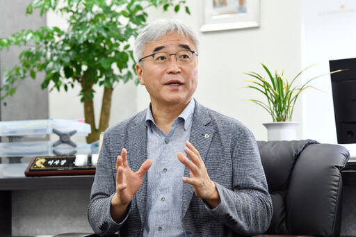 황태연 한국생명존중희망재단 이사장