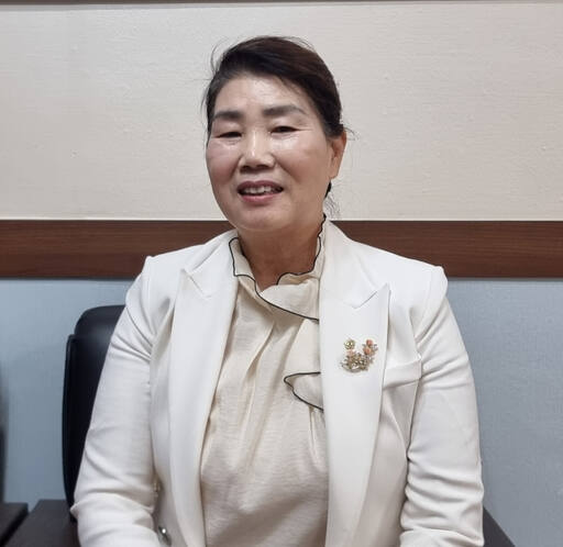 최봉선 (사)경기도장애인복지회장을 만나 그가 펼치는 나눔의 이야기를 들어봤다. 도내 30개 지부를 가진 (사)경기도장애인복지회는 문화예술센터, 식생활교육센터, 건강관리센터 등을 운영하고 있다. 이나경기자
